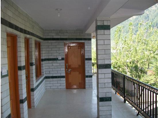 Hotel Apple Inn - Manali (Himachal Pradesh) — Photos 3